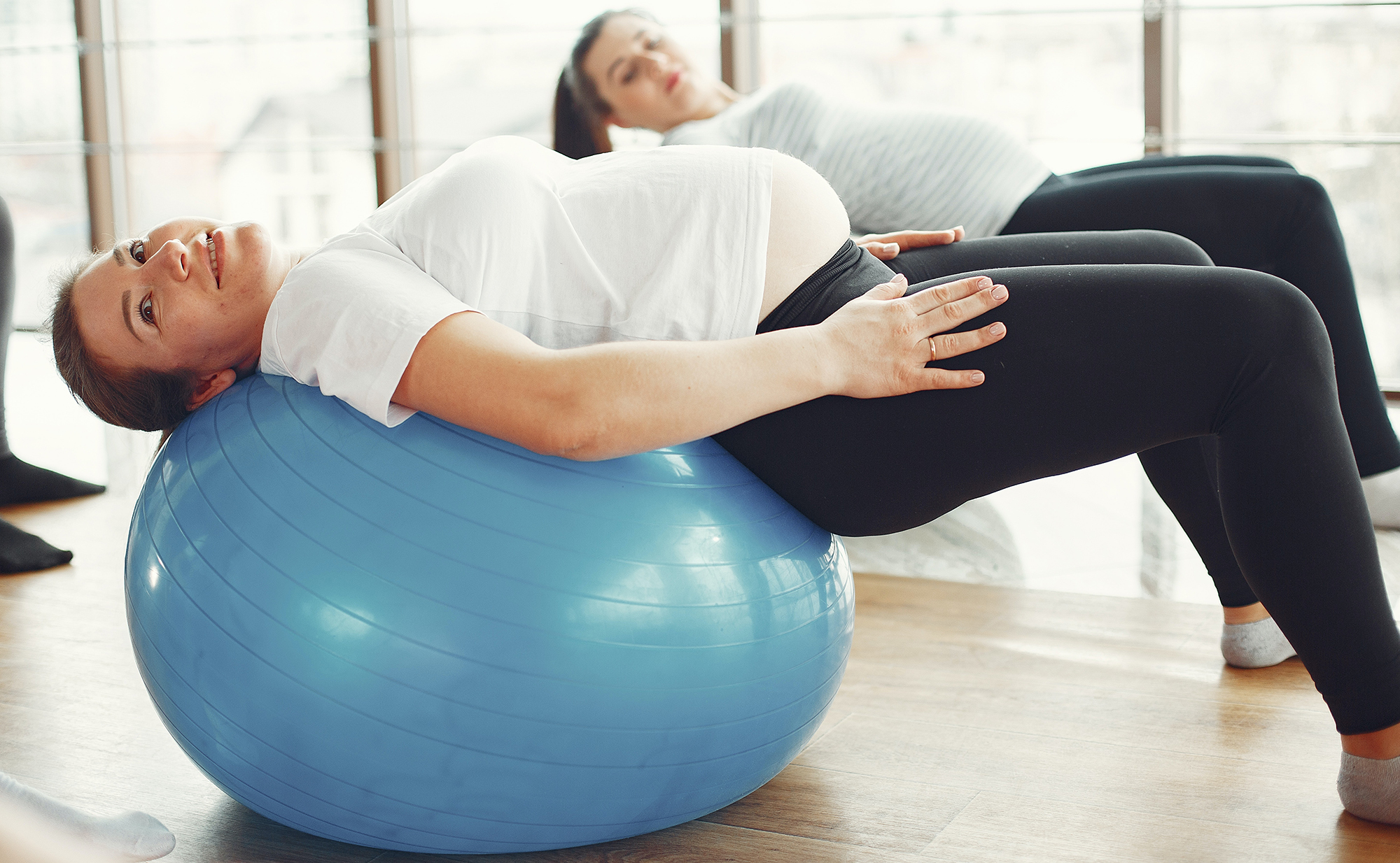 L'effet de l'entrainement avec le ballon d'exercice pendant la grossesse  sur l'accouchement